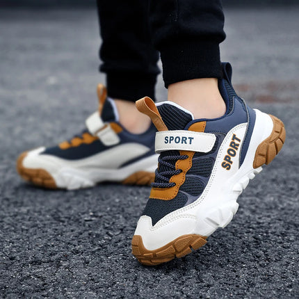 New Winter Versatile Childrens Sports Shoes Breathable Mesh Running Shoes with Foot Protection Soft Stable Daily Casual Shoes