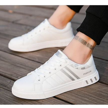 2024 Men's Casual Sneakers New Fashion Lace-up White Shoes Student Comfort Sports Plus Size Vulcanized Shoes Zapatillas De Hombre