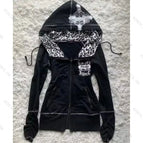 black 1 / L