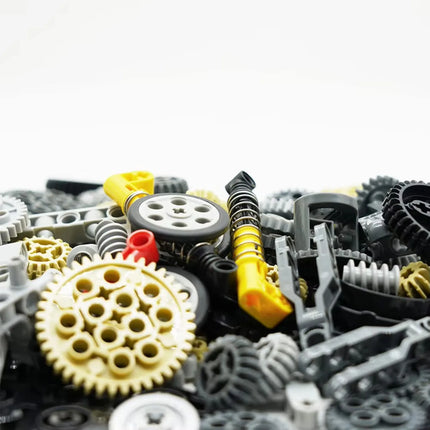 768PCS Technical Parts Building Kit with Gears Axles Wheels for MOC Car Robot Models STEM Toys