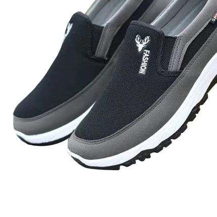 Men Casual Canvas Shoes Lightweight Summer Mesh Shoes Breathable Slip on Flats Men Fashion Walking Shoes Soft Loafers for Men