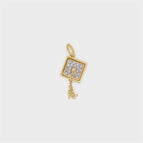 mortarboard / China Mainland