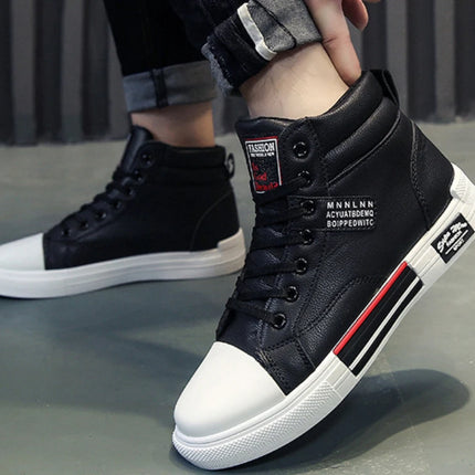 2025 new Breathable Soft Sole Men's Casual Sports Shoes Korean Fashion Student Jogging Shoes Youth Board Shoes