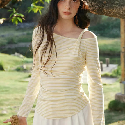 OLrain Women's Striped Tops 2026 Spring French Style Hollow Out Ladies T-shirts Casual Slim Fit Folds Female Tees O58CT003055