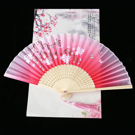 1 pcs Exiquisite Cat Patterns Summer Gift Cartoon Bamboo Wooden Folding Fan Fan Crafts Silk Fan Home Decoration