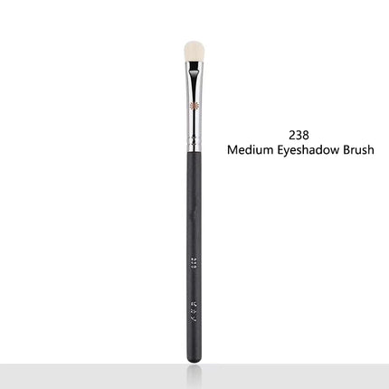 1pc Pro P series Makeup brushes Powder Foundation Make up brush Eyeshadow Eye Detail cosmetic tools Brow Highlight Concealer