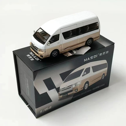 MASSDI Diecast 1:64 Scale HIACE H200 Car Alloy Simulation Car Model Adult Classic Hobby Colletcion Souvenir Display Holiday Gift