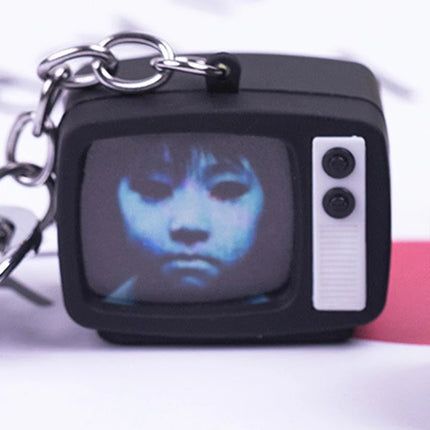 Mini TV Keychain Horror Atmosphere Mini TV Keychain Pendant Simulation TV Pendant Bag Pendant