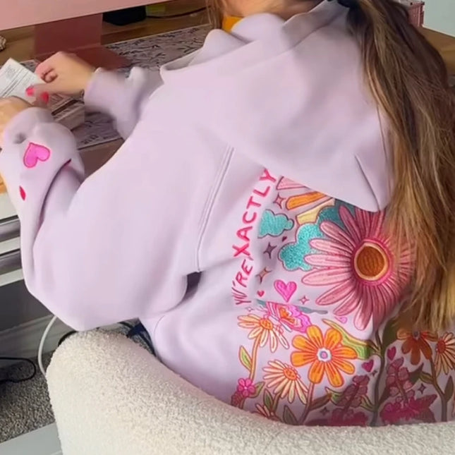 Combhasaki Women's Y2K Floral Letter Embroidered Hooded Pullover Cozy Stylish Long Sleeve Loose Sweatshirts with Kangaroo Pocket