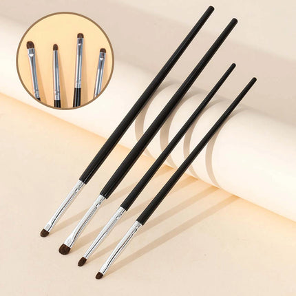 4 pieces of eyeshadow blending brushes, eye shadow brushes with silkworm details, delicate and soft makeup tools