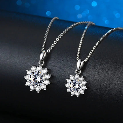 Sunflower Necklace Pendant 2CT Moissanite Women's PT950 Platinum - Close-fitting design, positive meaning, for wearing & gifting