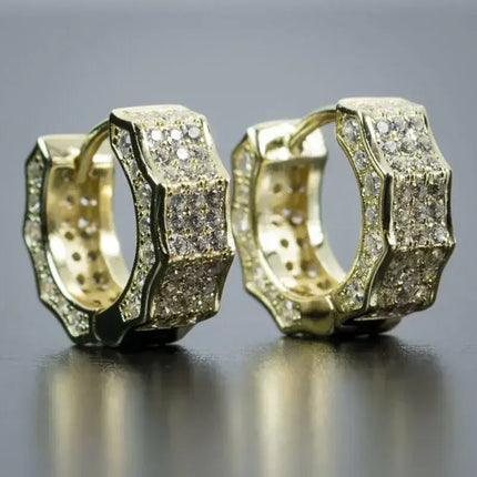 Hip Hop Ice Out Sparkling Round Inlaid Zircon Hypoallergenic Earrings for Men Women Fashion Cool Punk Rock Party Jewelry