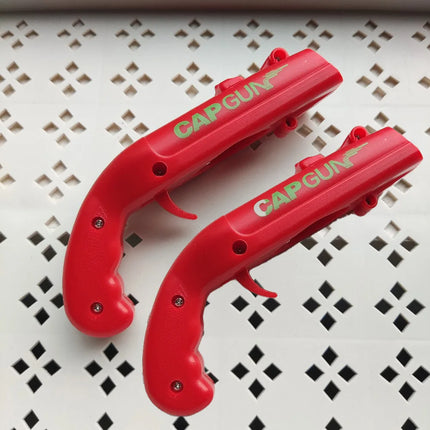 1/2/4Pcs Bottle Opener Portable Cap Gun Creative Flying Cap Launcher Beer Opener Bar Tools Beverage Opener Shaped Cap Opener