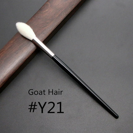 Tapered Highlighter Brush Blush Natural hair Blending Makeup Brushes