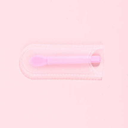 1PCS Small Makeup Brushes Lipstick Applicator Brushes With Anti-lost Cover For Lip Care Makeup Use Silicone Lip Brush