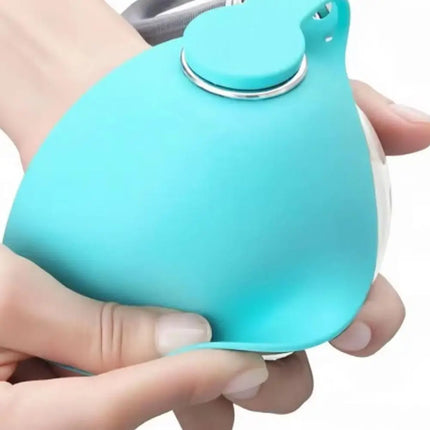 285ml Pet Drinking Silicone Bowl with Lanyard Removable Dog Feeding Bottle Leak-Proof Travel Bowl for Dogs on the Go