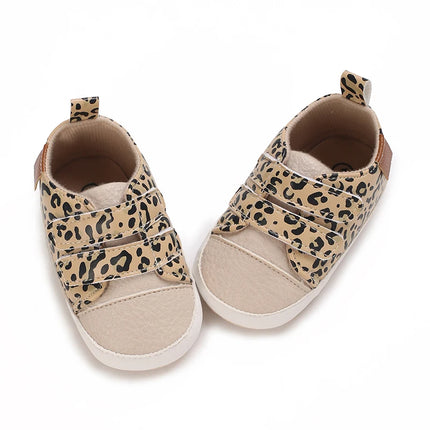White Baby Shoes Girls Lovely Heart Embroidery Casual Sneakers Non-slip Infant Kids Christening