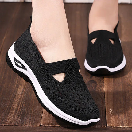 2025 New Mesh Women Vulcanized Shoes High Quality Women Sneakers Slip On Flats Shoes Women Loafers Plus Size 42 Walking Flat