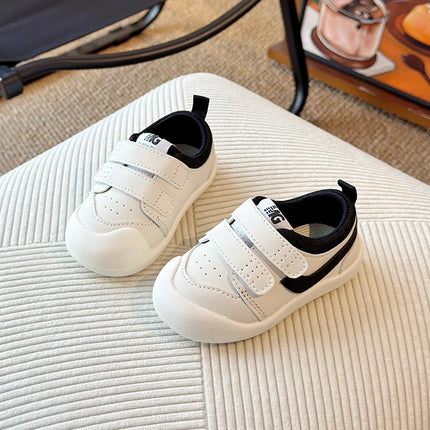 2025 Spring Autumn New Learning Walk Shoes New Winter Style Boys Girls Soft Bottom Anti-Slip Surface Kids Board Shoes