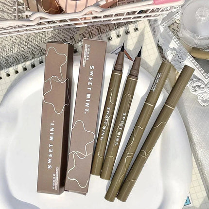 Liquid Eyebrow Pencil Waterproof Eyebrow Pen 0.005MM Ultra Thin Head Eyebrow Pen Sweatproof Eye Eyebrown Eyebrow Enhancers
