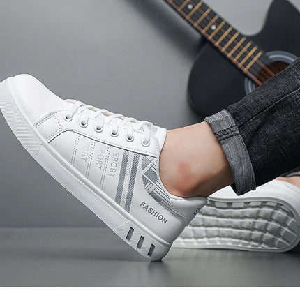 Spring and Autumn Men's Shoes New Style Low-Top Lightweight Large Size Trendy Shoes Student Fashion Versatile Thick-Soled Sports Shoes Casual Sneakers