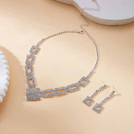 Luxury Bridal Pearl Jewelry Sets for Women Silver Color Crystal Leaf Necklace Earrings Wedding Prom Party Accessories 2026 Trend