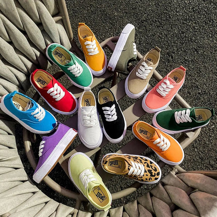 1059-1 Minimalist Style Solid Color Boys and Girls Low Top Children's Canvas Shoes Fluorescent Candy Baby Casual Board Shoes C