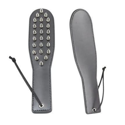 New 1Pc Queen Training Adult Games Sex Toys Husband Whip Toys Leather Rivet Clap Hand Flirting Spanking Alternatives