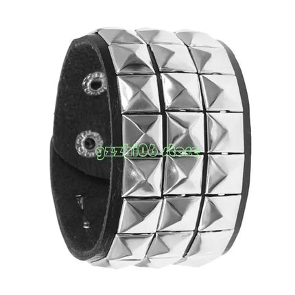 T5UF Stylish Punk Rock Bracelet Square Rivets Punk Wristband Trendy Gothic Jewelry Suitable for Individuality and Comfort