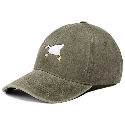 Embroidered baseball cap with goose pattern for men and women, casual and fashionable city style duckbill cap