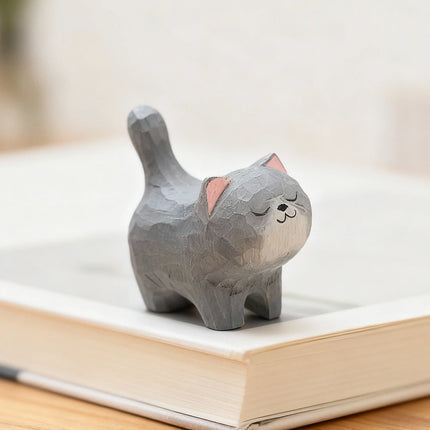 Cute Golden gradient Cat Figurine Decorative Wooden Ornament Miniature Kitten Home Bedroom Office Desk Decoration Gift Statue