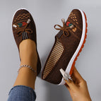 Brown / 36