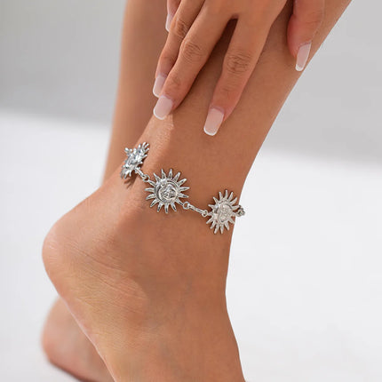 Retro Bohemia Metal Human Face Sun Flower Waist Chain Ankle Chain for Women Summer Beach Sexy Bikini Expose Waist Body Jewelry