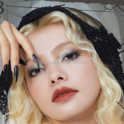 Judydoll Halloween Limited Edition Rose Codex" 15-color Eyeshadow Book Matte Earth Color Shimmer Eye Makeup Eye Glitter