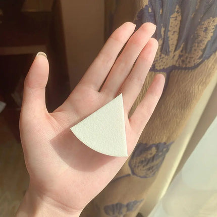 60pcs Triangle Makeup Sponge Soft Fan Shaped Puff Liquid Foundation Concealer Cream Tool Detail Powder Puff Cosmetics Applicator