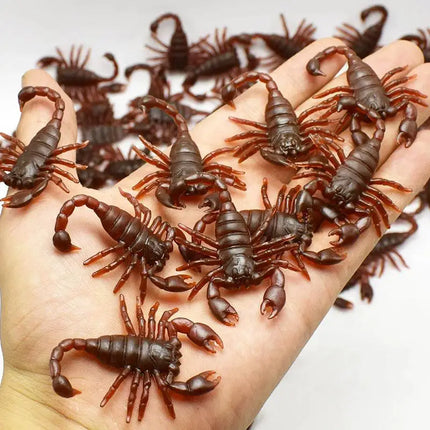 10pcs Simulation Bug Funny Toys Cockroach Spider Centipede Scorpion Plastic Children Prank Bug Scary Trick Props for Kids TMZ