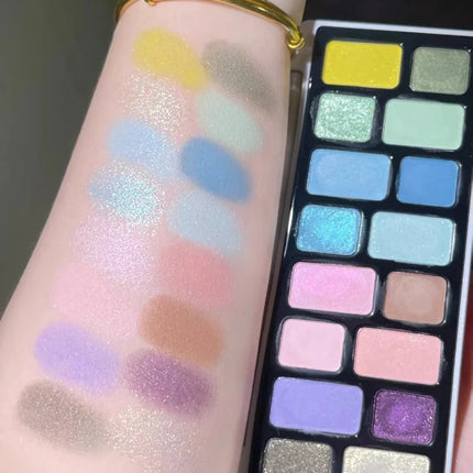 Qianyan Cheeryep 16 Color Eyeshadow Palette Glitter Chameleon Matte Pearlescent Flash Plate Cowherd Sequins