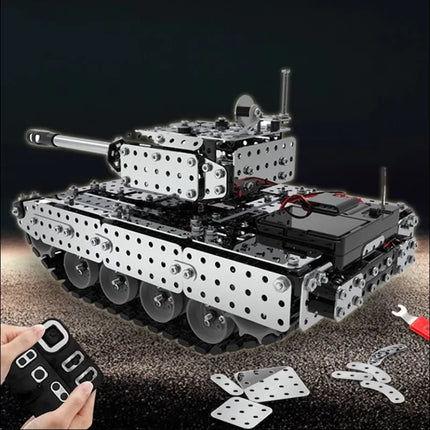 RC Tank DIY Stainless Steel Assembled SW (RC) 06 Metal Model Precision Mechanical Assembly Building Blocks Toys