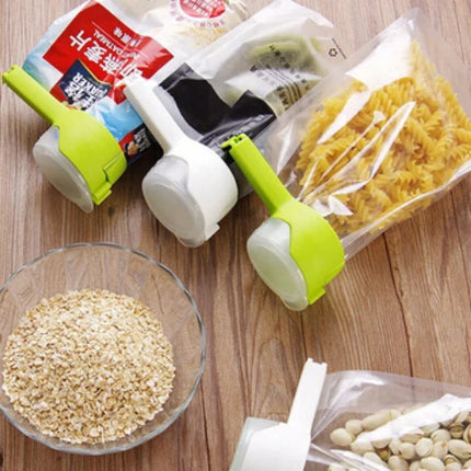 Snack Sealing Clip Plastic Fresh Keeping Sealer Clamp Food Saver Travel Kitchen Accessories Seal Food Storage Bag Clip