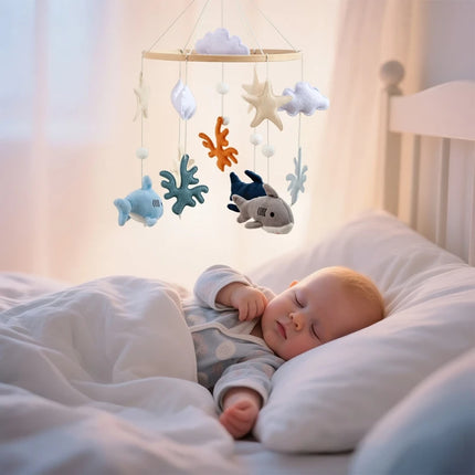 Wooden Baby Crib Mobile Toy Baby Crib Bell Rattle Toy Soft Felt Cartoon Shark Mobile Hanging Newborn Crib Bell Stand Toy