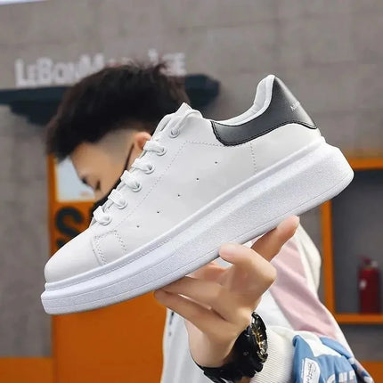 Classic Little White Shoes for Men's Casual Sports Shoes Leather Women Thick bottom Board Shoes Student Sneaker Skate Shoes