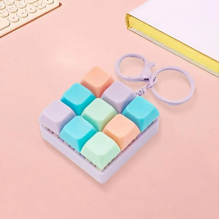 Clicky 9-Key Keyboard Keychain Pastel Fidget Key Ring Mechanical Switch Bag Charm for Gamers Office Desk Anxiety Relief Gift