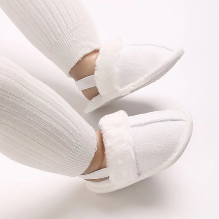 Newborn to 18 Months Children's Woolen Cotton Slippers Soft Soled Warm Baby Casual Shoes Cozy Footwear for Infants