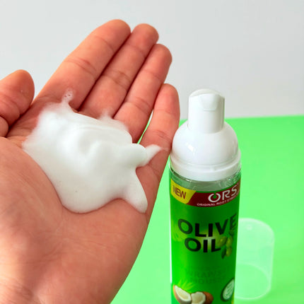 100ml Curly Hair Mousse Strong Hold Olive Oil Hair Styling Foam Anti-Frizz Wig Styling Mousse for Women