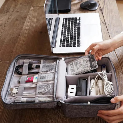 Travel Cable Storage Bag Organizer / Sac Rangement Câbles Voyage