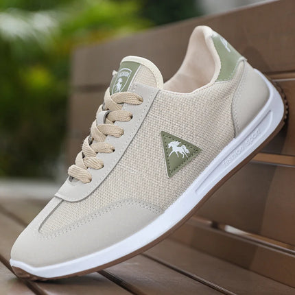 Men's Breathable Mesh Sports Shoes Lightweight Comfortable Soft Bottom Casual Shoes Versatile Footwear for All Seasons