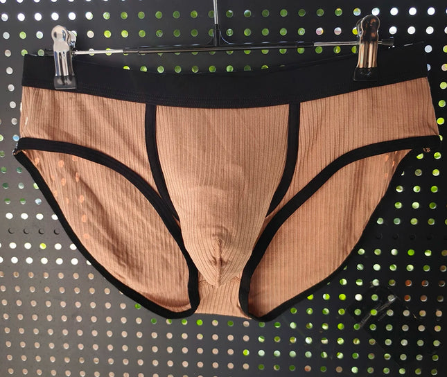 Men's briefs with fashionable and sexy underpants and large pockets