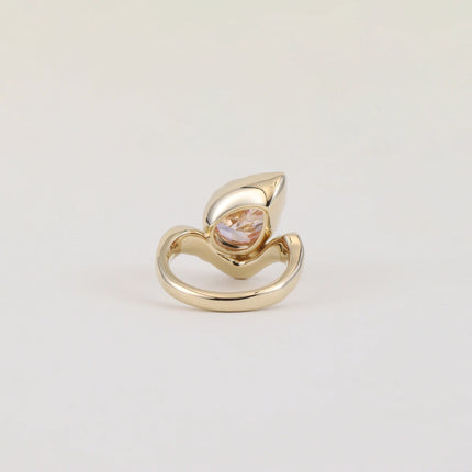 14K/18K Yellow Gold Pear Bezel Diamond Ring Organic Wave Band Lab Created Pink Diamond Engagement Ring Minimalist Fine Jewelry