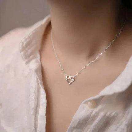 Huitan Infinity Sign Heart Pendant Necklace Charming Graceful Delicate Neck Accessories for Women Love Romantic Wedding Jewelry