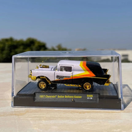 Diecast M2 1: 64 Scale 1957 Sedan Delivery Gasser Simulation Alloy Car Model Collection Display Decoration Toy Gifts